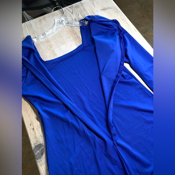 Long Sleeve Square Neck Bodycon Midi Dress - Picture 6 of 14